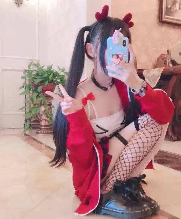 萝莉h视频,探寻青春禁忌的视觉诱惑